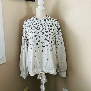 Wit & Wisdom gray and vintage white sparkly sweatshirt, Sz. L